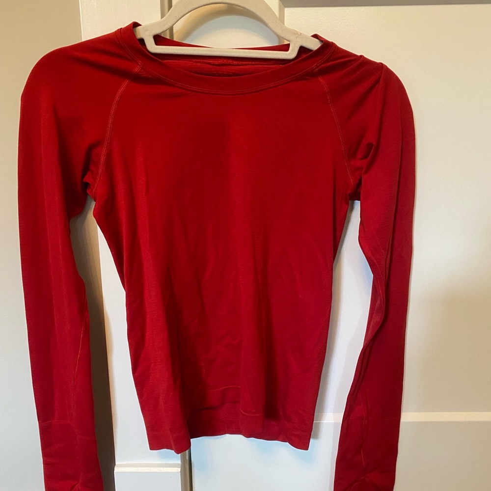 Lululemon Swiftly Tech long sleeve *race length*